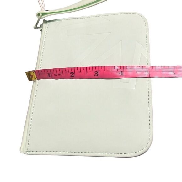 Rains Little Mint Green Bag Travel Organizer ID Case Waterproof 1" Key Ring NWT - Picture 12 of 12